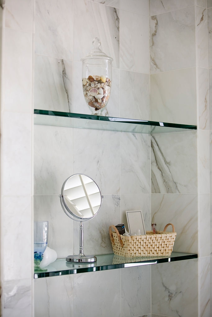 Need Bathroom Shelf Ideas Here Are 15, How To Install Glass Shelves In Shower
