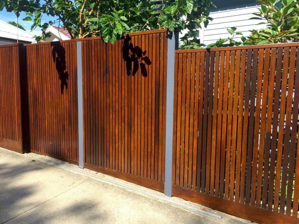Slatted fencing style for an elegant look