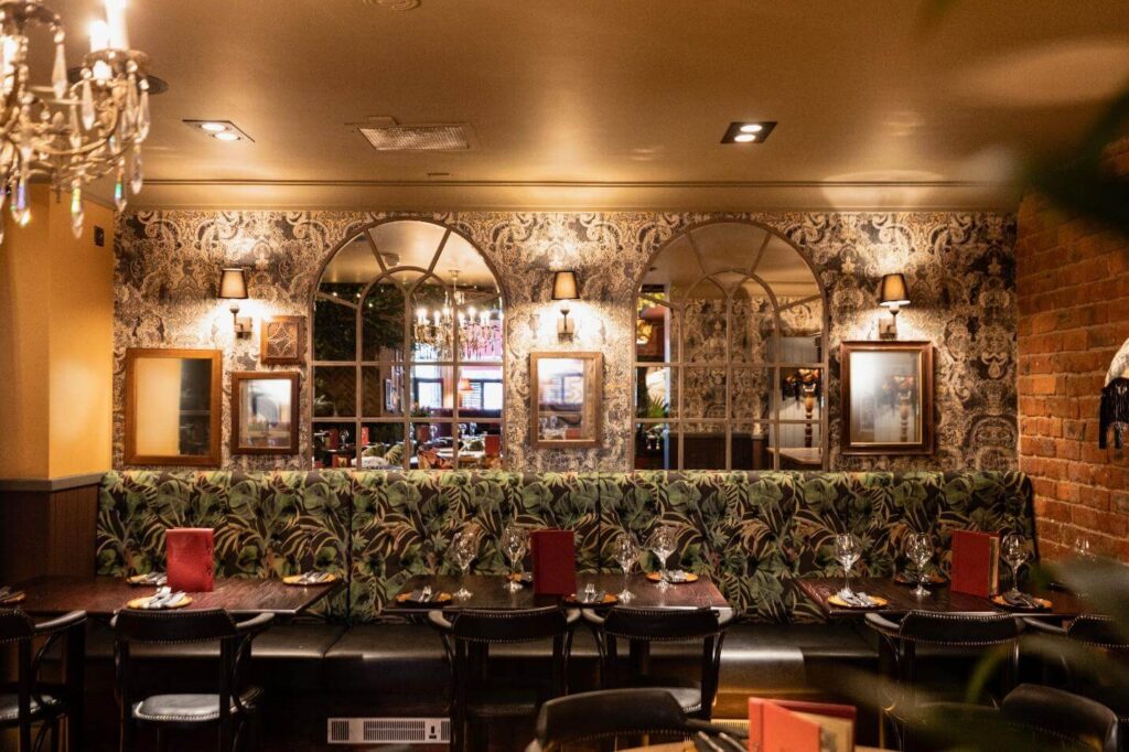 Arched or Full-Length Mirrors