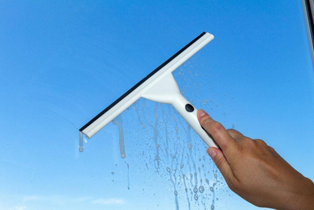 Handheld Squeegee