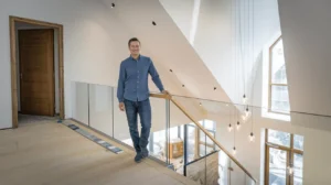 what is a laminated glass