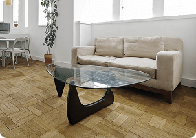 Decor inspiration and usage tips for glass coffee tables