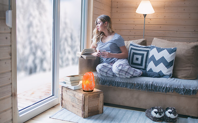 Himalayan Salt Lamp Treats Seasonal Disorders